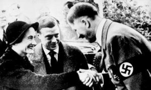 Breve biografía de Adolf Hitler